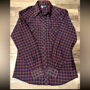 Vintage Wrangler Shirt Mens Size M Flannel Pearl Snap Red Plaid